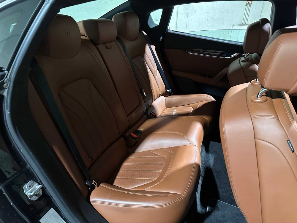 Maserati Quattroporte 3.0 V6 S Q4 411pk 2015, N-046-LT