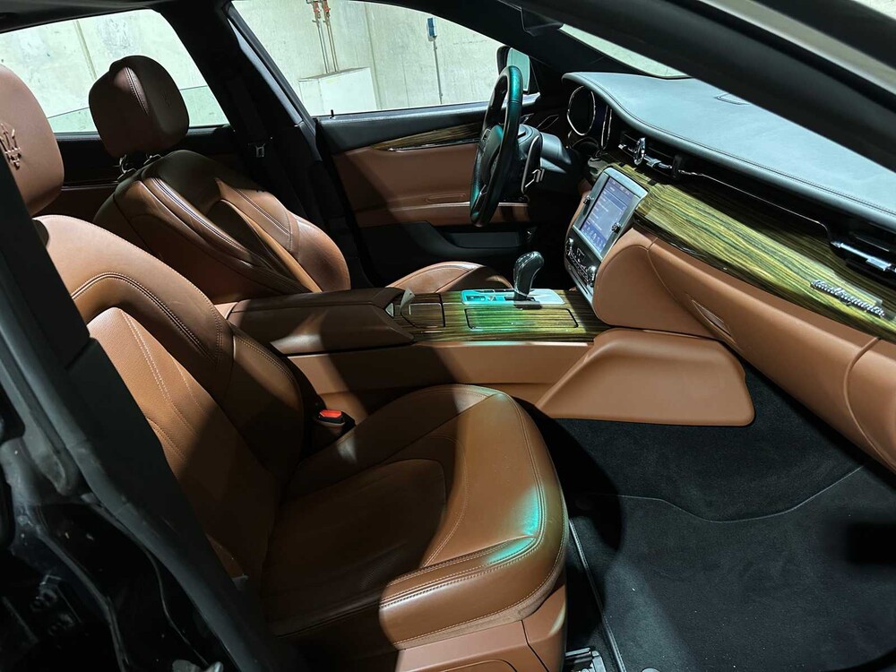 Maserati Quattroporte 3.0 V6 S Q4 411pk 2015, N-046-LT