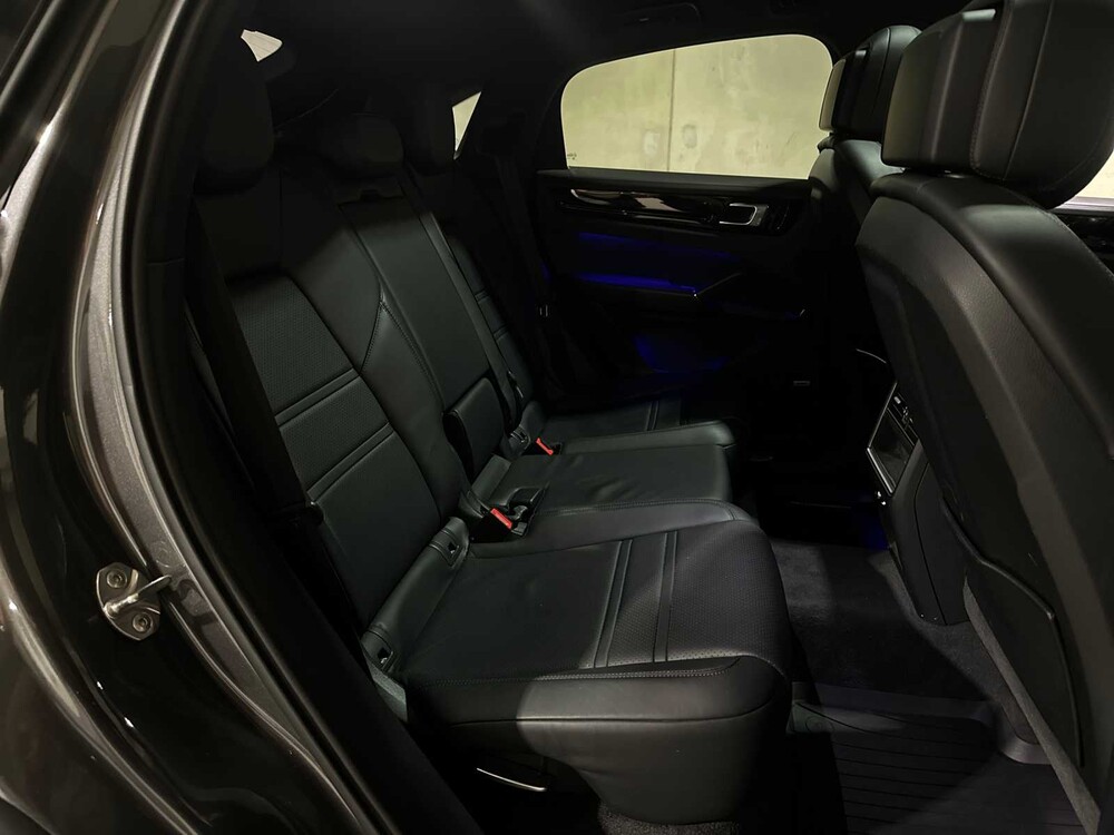 Porsche Cayenne Coupé 3.0 V6 Sport Chrono 340pk 2020, K-288-NG
