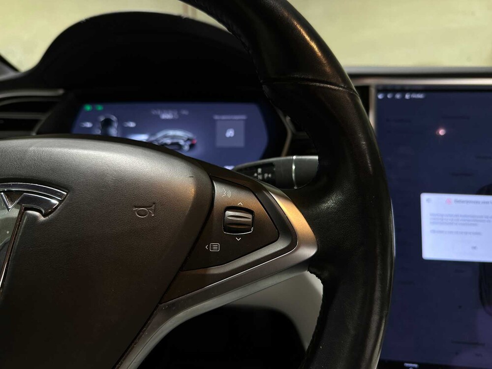 Tesla Model S 100D 417PS 2017 (Original-NL), RK-841-R