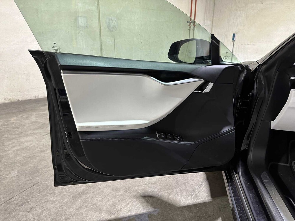 Tesla Model S 100D 417PS 2017 (Original-NL), RK-841-R