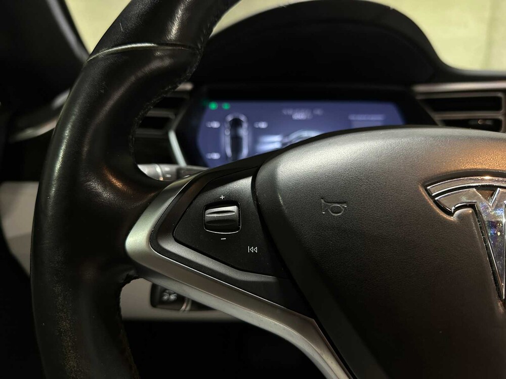 Tesla Model S 100D 417PS 2017 (Original-NL), RK-841-R