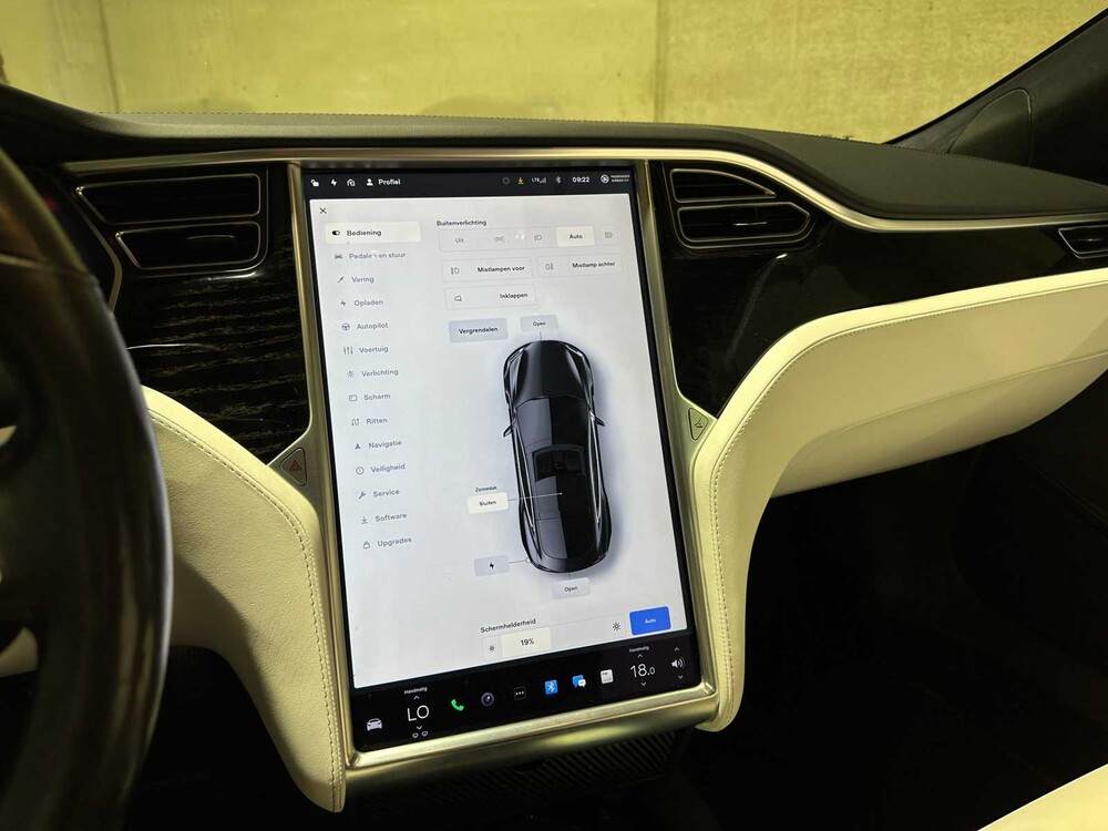 Tesla Model S 100D 417PS 2017 (Original-NL), RK-841-R