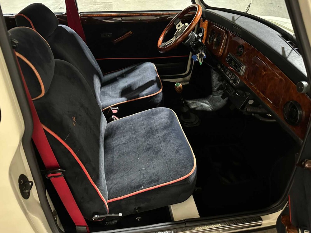 Austin Mini 1000 E Magic 42PS 1988, TD-30-YJ + Auflieger