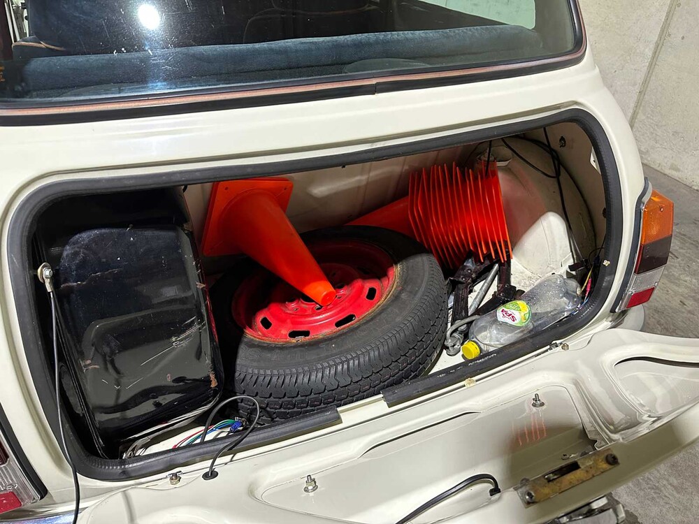 Austin Mini 1000 E Magic 42PS 1988, TD-30-YJ + Auflieger