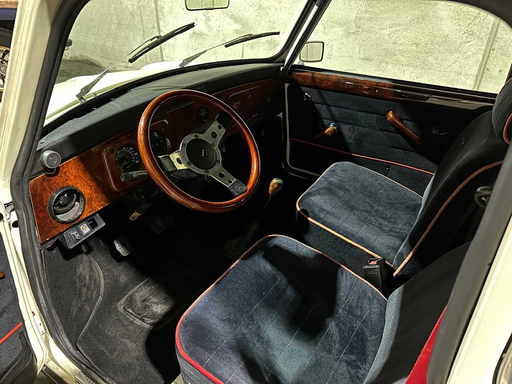 Austin Mini 1000 E Magic 42PS 1988, TD-30-YJ + Auflieger