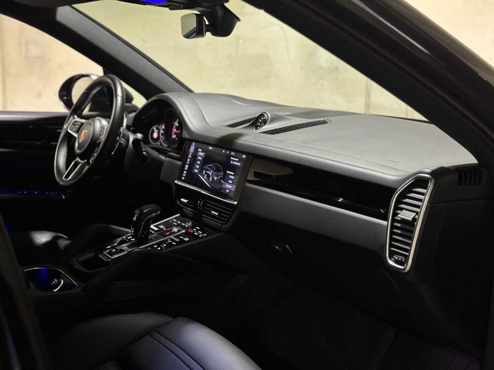 Porsche Cayenne Coupé 3.0 V6 Sport Chrono 340PS 2020, K-288-NG