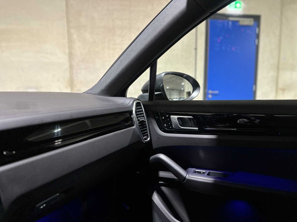 Porsche Cayenne Coupé 3.0 V6 Sport Chrono 340PS 2020, K-288-NG