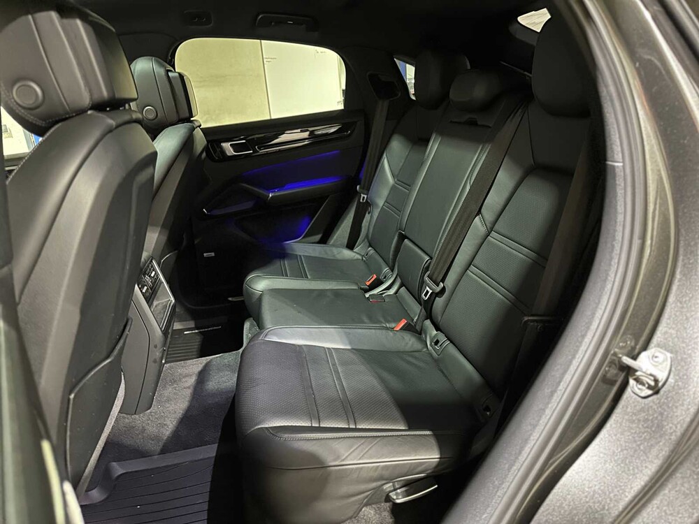 Porsche Cayenne Coupé 3.0 V6 Sport Chrono 340PS 2020, K-288-NG