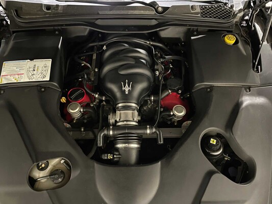 Maserati GranTurismo S 4.7 V8 439pk 2009, N-497-GH