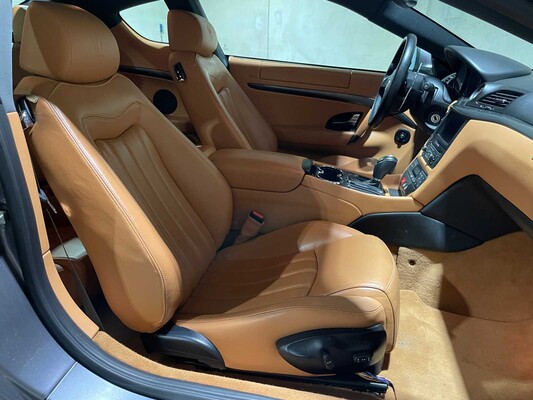 Maserati GranTurismo S 4.7 V8 439pk 2009, N-497-GH
