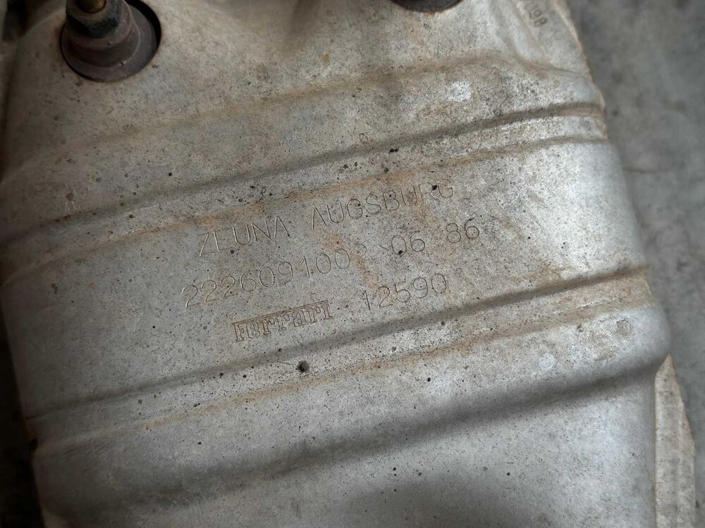 Ferrari Testarossa Auspuffanlage + Katalysator 1987