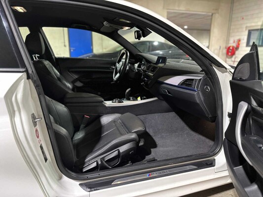 BMW M135i F21 M-Sport 326pk 2016 1-serie, T-503-NB