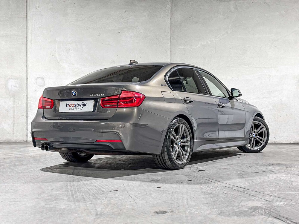 BMW 330e M-Sport F30 184PS 2016 3er, JX-127-V