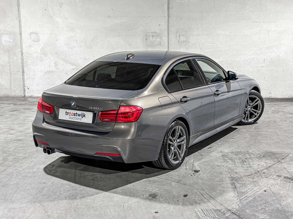 BMW 330e M-Sport F30 184PS 2016 3er, JX-127-V