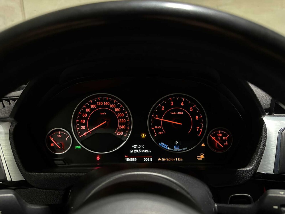 BMW 330e M-Sport F30 184PS 2016 3er, JX-127-V