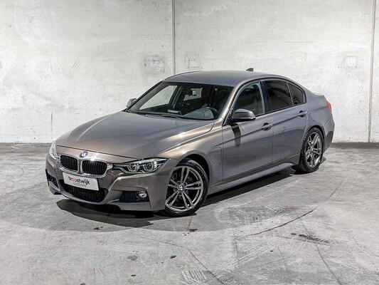 BMW 330e M-Sport F30 184pk 2016 3-serie, JX-127-V