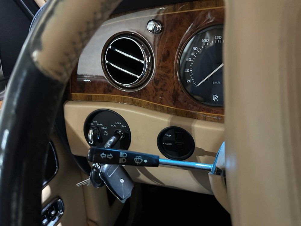 Rolls-Royce Silver Spur 6.8 V8 304PS 1997