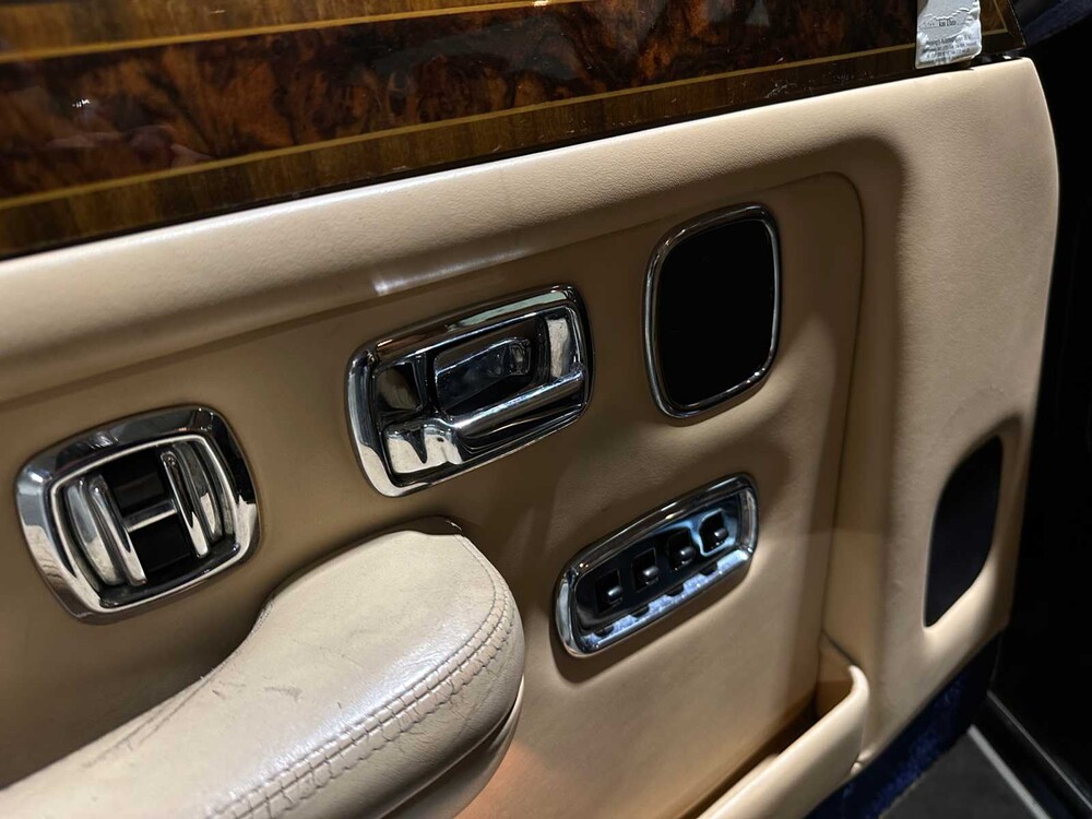 Rolls-Royce Silver Spur 6.8 V8 304PS 1997