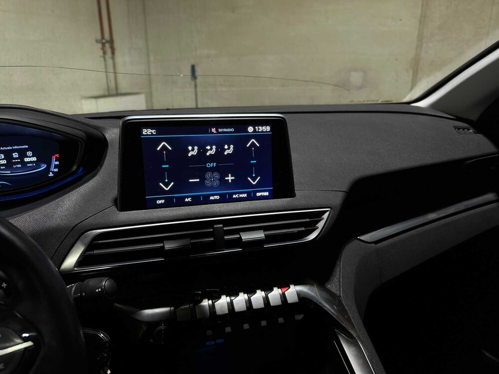 Peugeot 3008 1.2 PureTech Allure 131PS 2017, R-718-XL