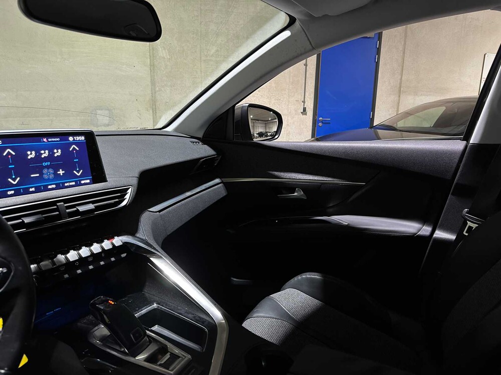 Peugeot 3008 1.2 PureTech Allure 131PS 2017, R-718-XL