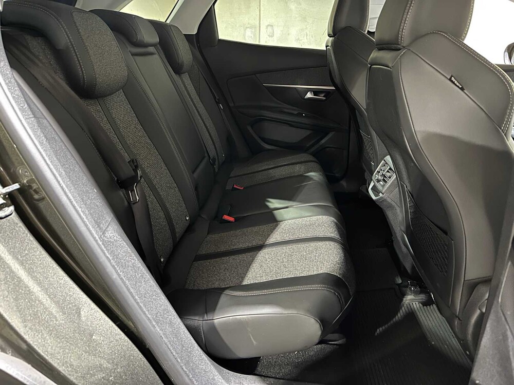 Peugeot 3008 1.2 PureTech Allure 131PS 2017, R-718-XL