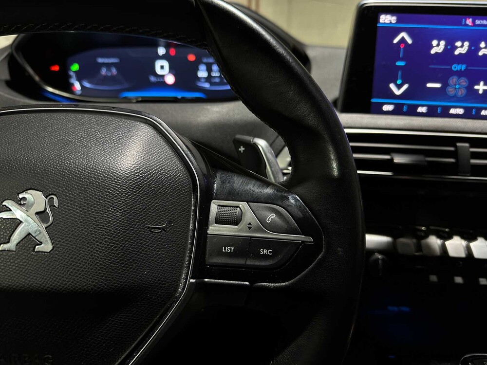 Peugeot 3008 1.2 PureTech Allure 131PS 2017, R-718-XL