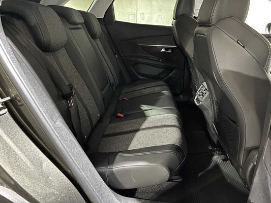 Peugeot 3008 1.2 PureTech Allure 131pk 2017, R-718-XL