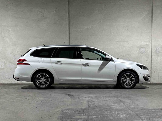 Peugeot 308 SW 1.2 e-THP Allure 131pk 2014 (automaat), 6-ZDS-85