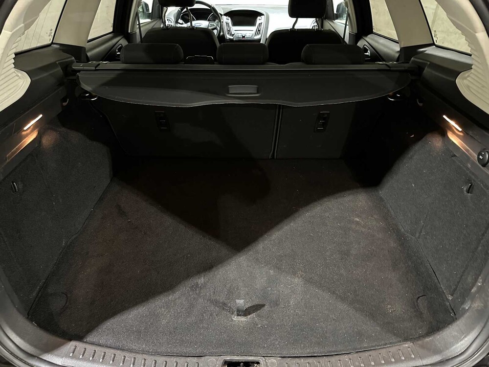 Ford Focus Kombi 1.0 Trend 101PS 2017, NR-178-R