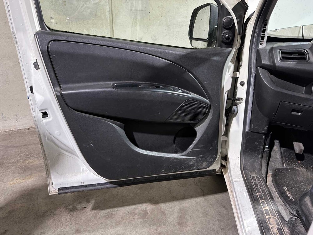 Opel Combo 1.3 CDTi Sport Nutzfahrzeug 2017, V-743-DS