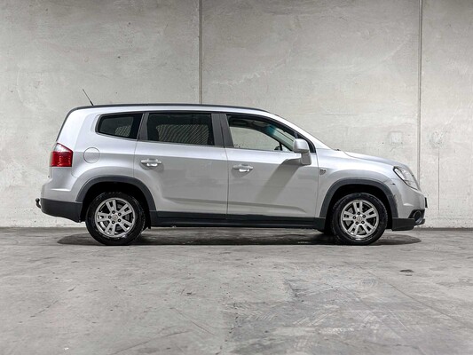 Chevrolet Orlando 1.8 LTZ 7-Persoons 141pk 2011, 64-RFZ-3