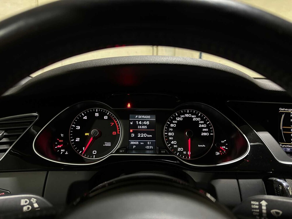 Audi A4 Avant 1.8 TFSI Business Edition 170PS 2015, 1-ZKJ-07