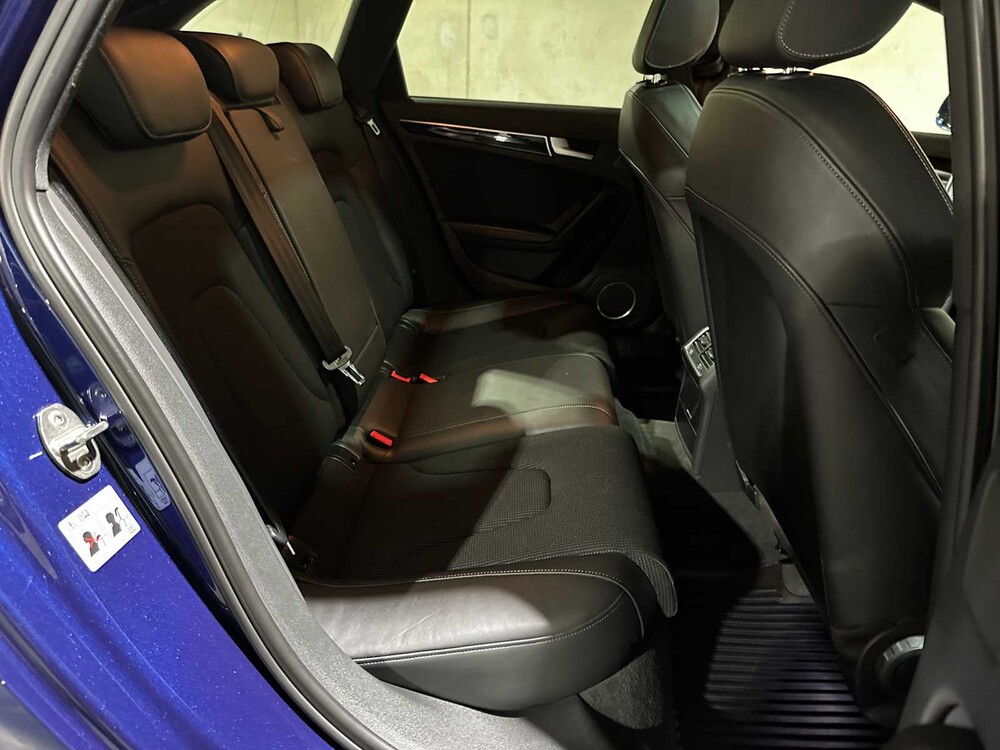 Audi A4 Avant 1.8 TFSI Business Edition 170PS 2015, 1-ZKJ-07