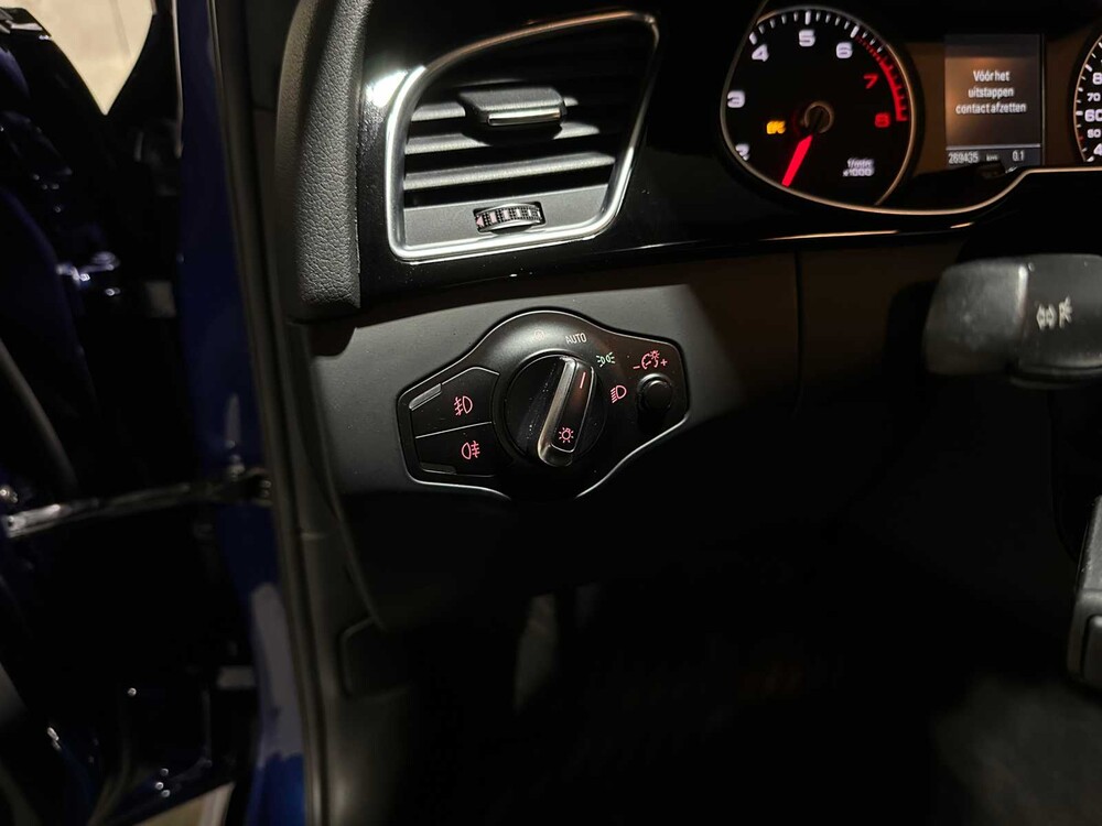 Audi A4 Avant 1.8 TFSI Business Edition 170PS 2015, 1-ZKJ-07