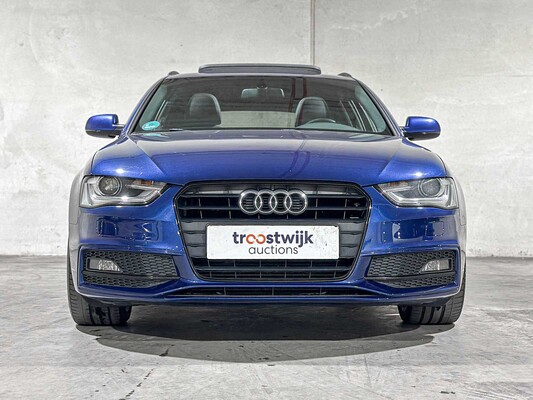 Audi A4 Avant 1.8 TFSI Business Edition 170pk 2015, 1-ZKJ-07
