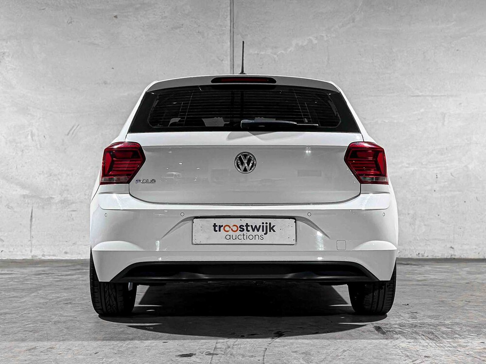 Volkswagen Polo 1.0 MPI Trendline 2018, J-227-SF