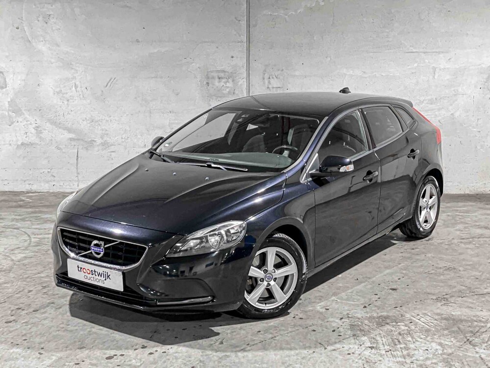 Volvo V40 2.0 D4 Kinetic Business 190PS 2014, 7-XZP-57