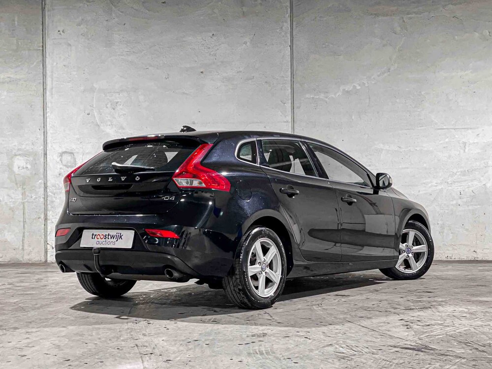 Volvo V40 2.0 D4 Kinetic Business 190PS 2014, 7-XZP-57