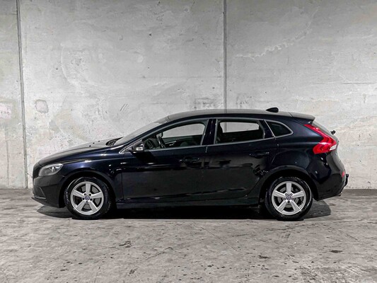 Volvo V40 2.0 D4 Kinetic Business 190pk 2014, 7-XZP-57