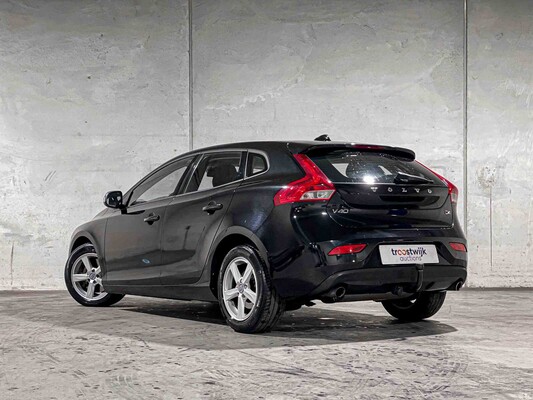 Volvo V40 2.0 D4 Kinetic Business 190pk 2014, 7-XZP-57