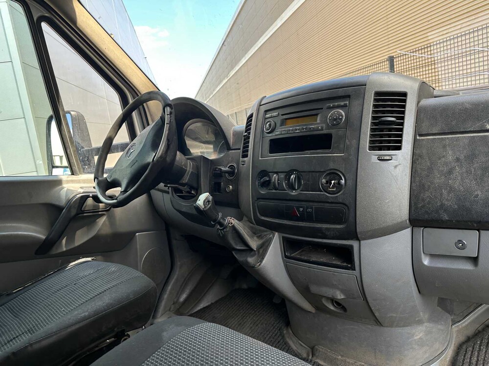 Mercedes-Benz Sprinter 313 2.2 CDI 366 DC 7-Sitzer 129PS 2010, 9-VKB-64 Nutzfahrzeug Koffer LKW