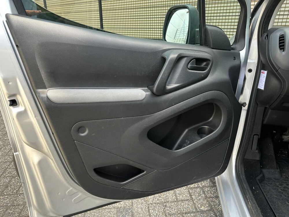 Peugeot Partner Tepee 1.6 VTi Access 98hp 2012, NG-563-X