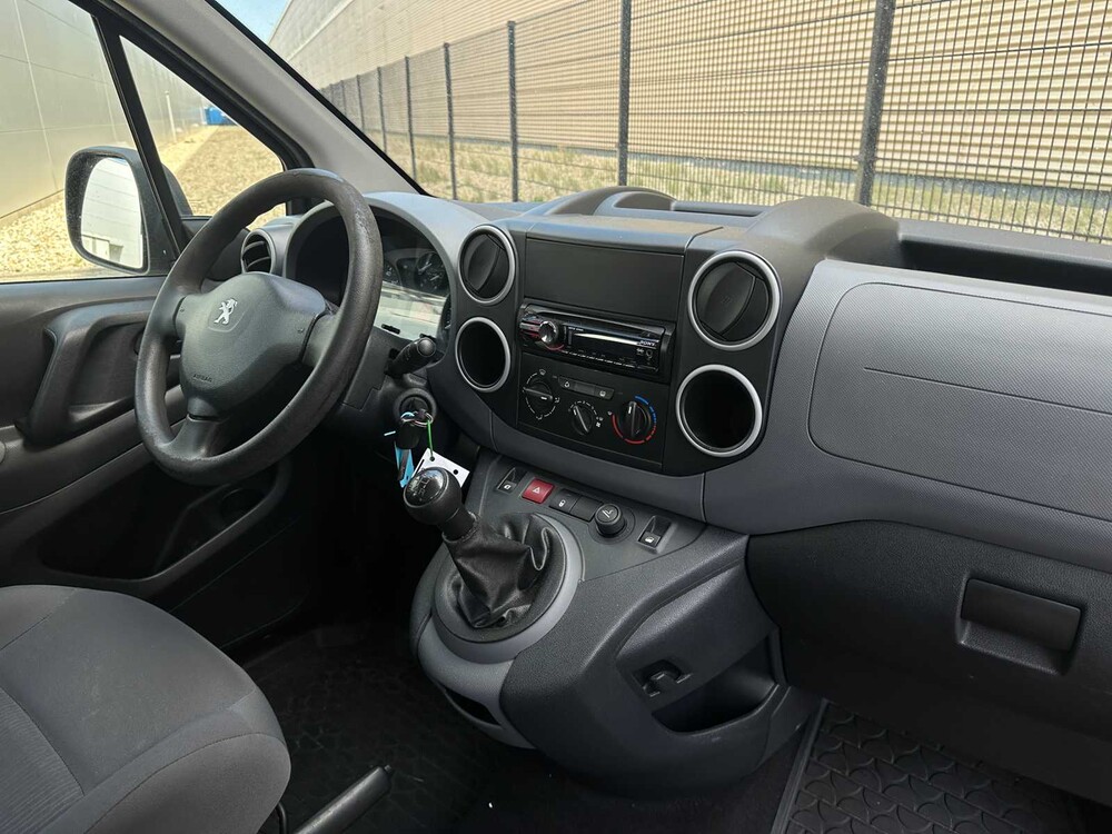 Peugeot Partner Tepee 1.6 VTi Access 98hp 2012, NG-563-X