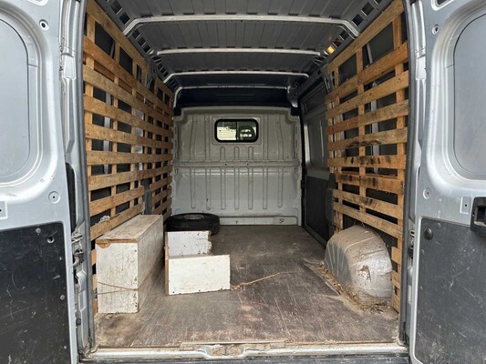 Peugeot Boxer 333 2.0 HDI Pro 131pk 2019 Bedrijfswagen, VDL-40-B