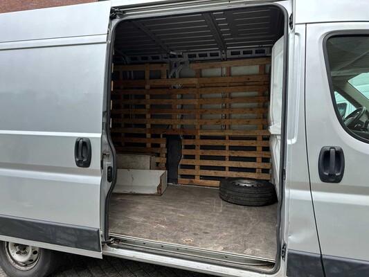 Peugeot Boxer 333 2.0 HDI Pro 131pk 2019 Bedrijfswagen, VDL-40-B
