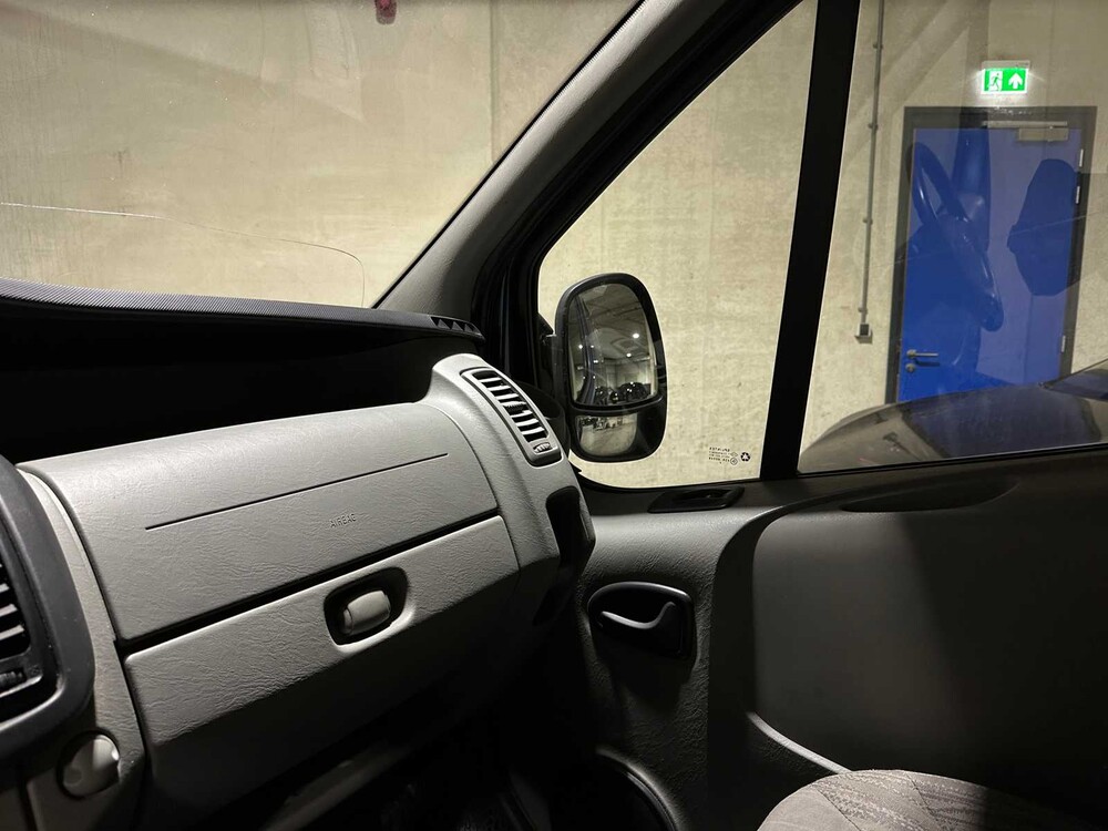 Nissan Primastar 2.0 dCi L2H1 Acenta AUTOMATIC 2011 Nutzfahrzeug, 2-VKX-66