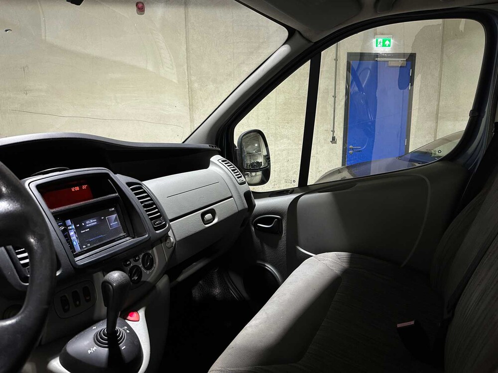 Nissan Primastar 2.0 dCi L2H1 Acenta AUTOMATIC 2011 Nutzfahrzeug, 2-VKX-66