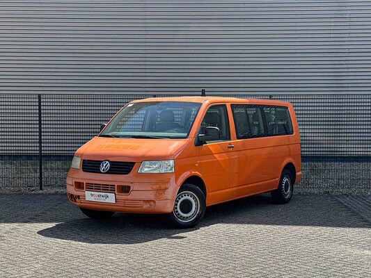 Volkswagen Transporter Kombi 1.9 TDI 340 Comf.l. 9-Persoons 86pk 2006, 69-TP-GN