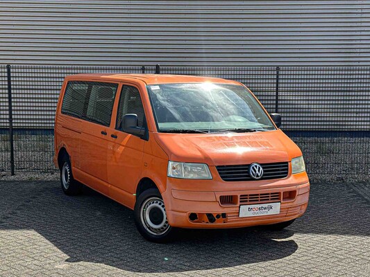 Volkswagen Transporter Kombi 1.9 TDI 340 Comf.l. 9-Persoons 86pk 2006, 69-TP-GN